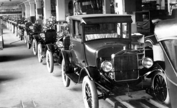 Ford Modelo T versus Producción Lean