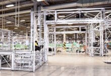 Karakuri/LCA para el transporte de materiales en la fabricación de automóviles pequeños