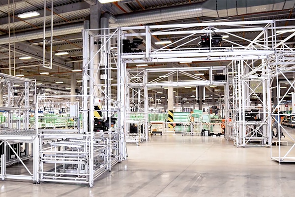 Karakuri/LCA para el transporte de materiales en la fabricación de automóviles pequeños